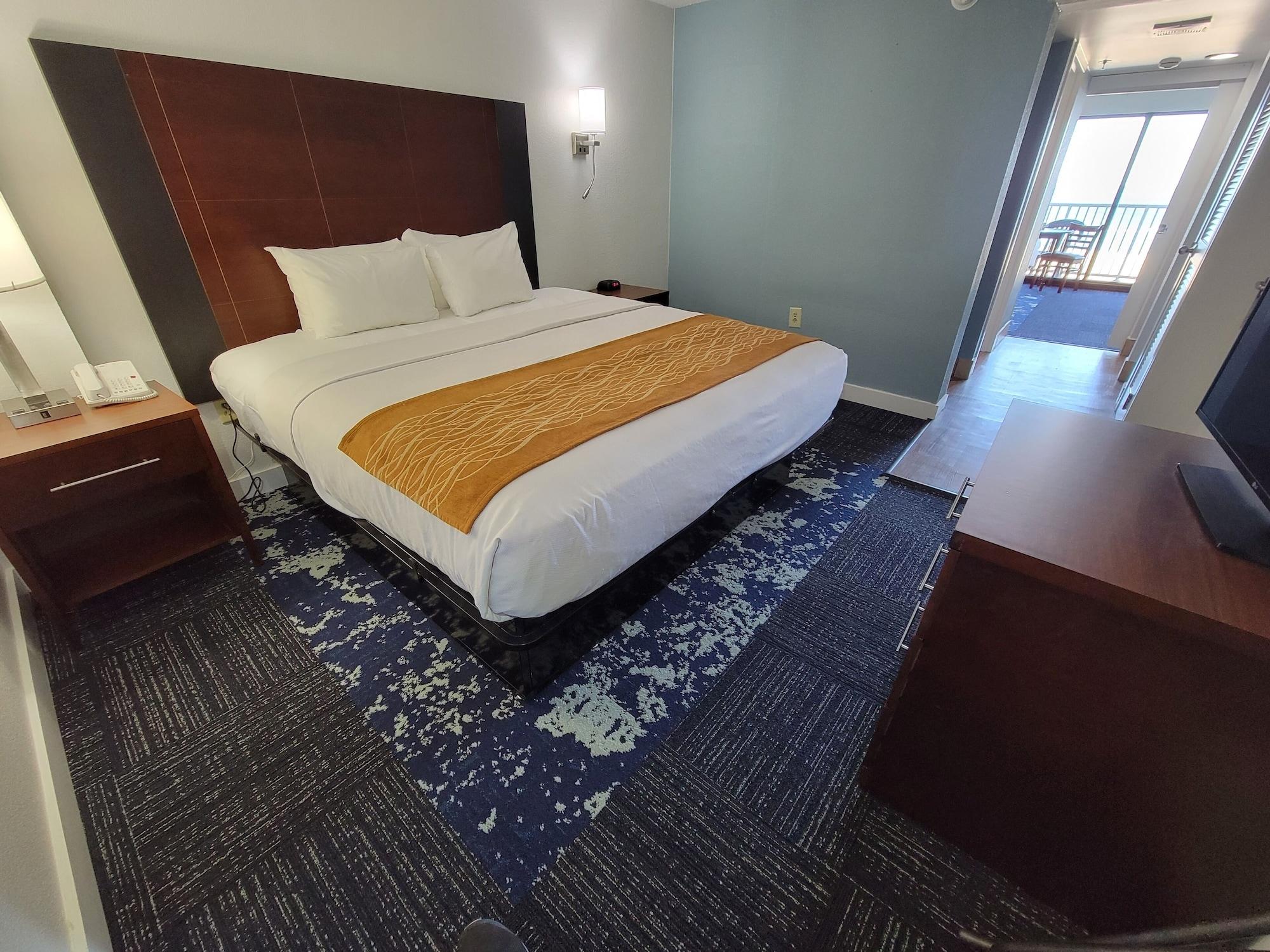 Coastal Hotel & Suites Virginia Beach - Oceanfront Экстерьер фото